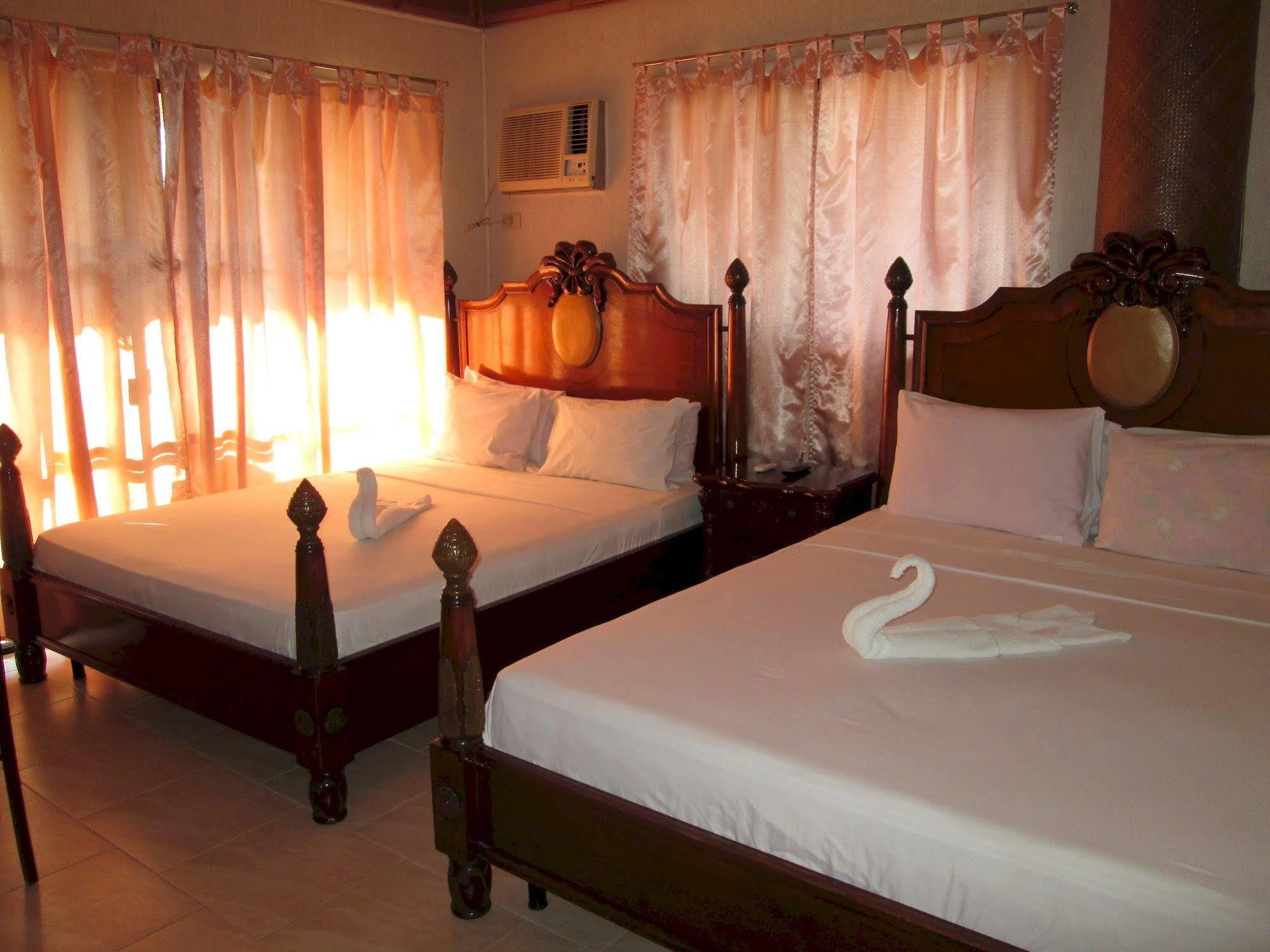 Amigos Beach Resort Balabag  Zewnętrze zdjęcie